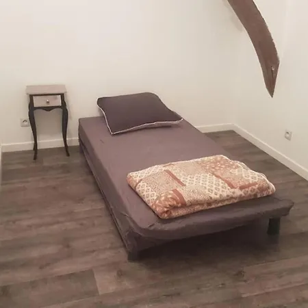 Maison De Bourg Avec Exterieur. * Grez-en-Bouere